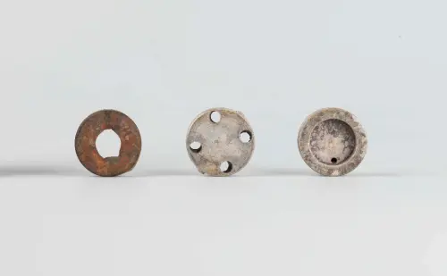 First page of BlueBookArtifacts - Physical Specimen 7-3745-460 (Artifact 341-6-470) from New Orleans, Louisiana, December 5, 1957 Parts of Ro
