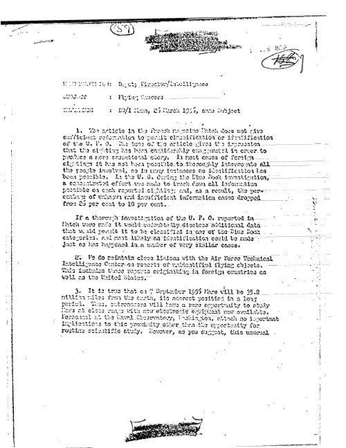 First page of CIAUFO - FLYING SAUCERS 6