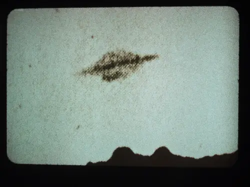 First page of Wilbert Smith Archives Files Adrian Vance Authentic UFO Pictures A-Vance-PICTURES-p002